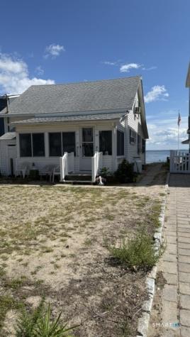 105 Shore Road Clinton CT 06413