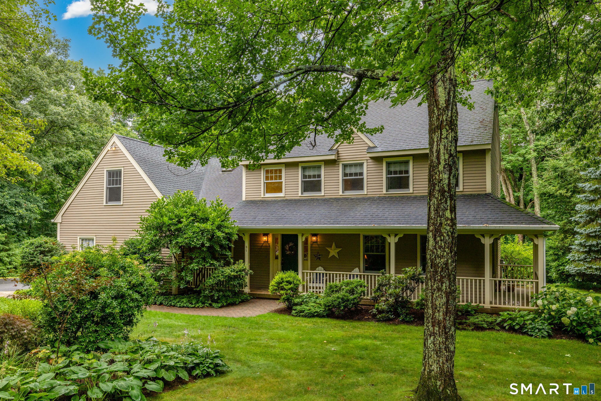 31 Knollwood Drive New Hartford CT 06057