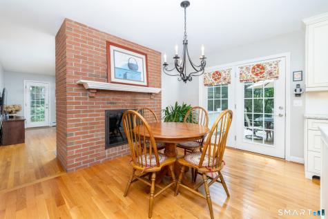 31 Knollwood Drive New Hartford CT 06057