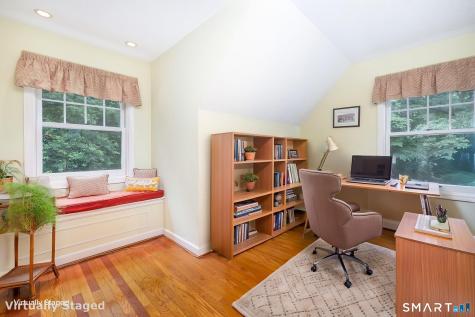31 Knollwood Drive New Hartford CT 06057