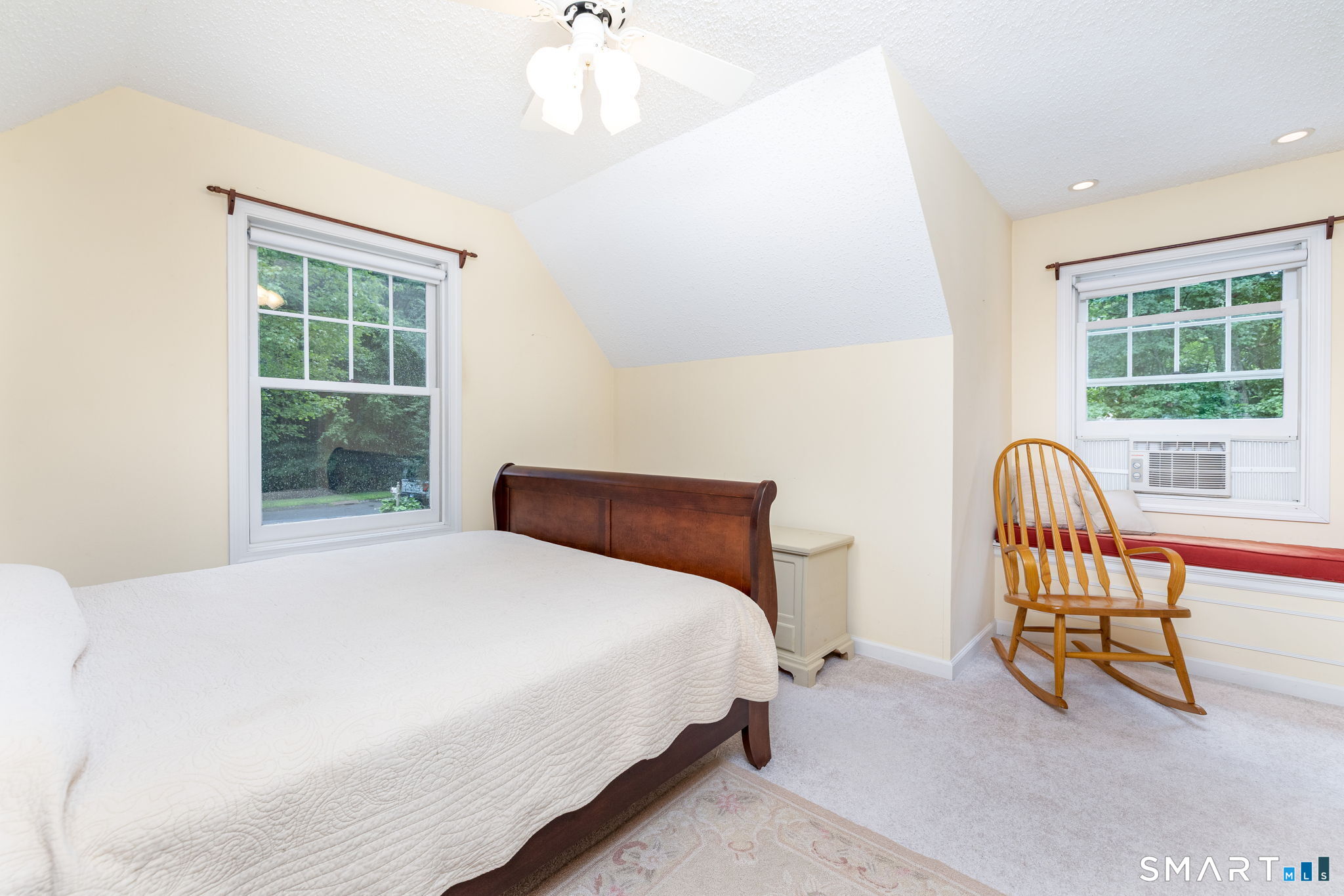31 Knollwood Drive New Hartford CT 06057
