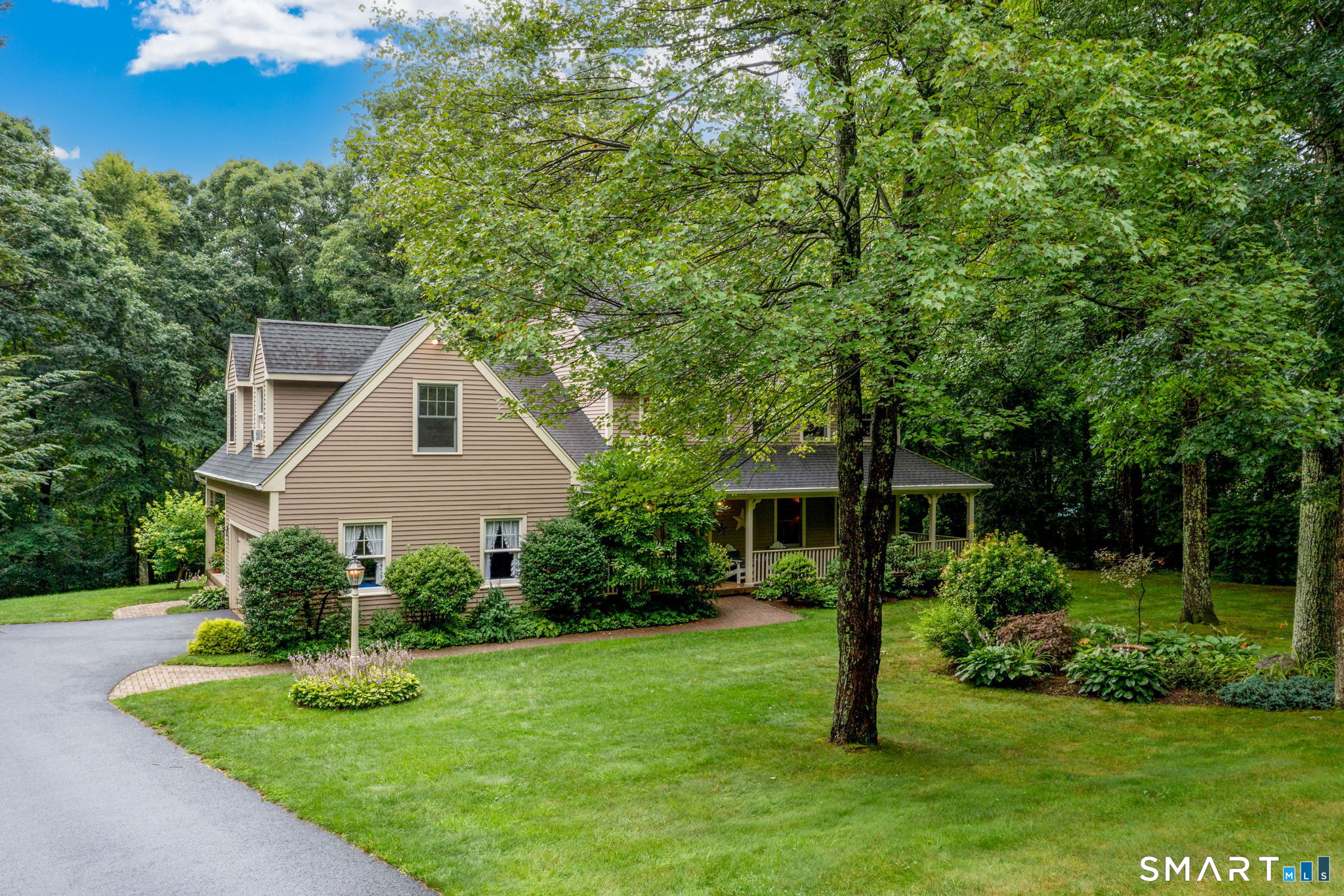 31 Knollwood Drive New Hartford CT 06057