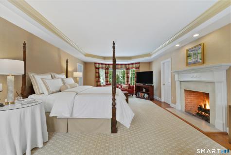 10 Pheasant Hill Road Weston CT 06883