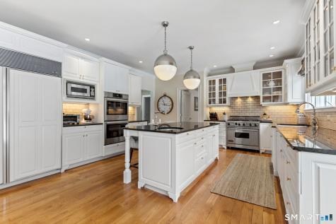 10 Pheasant Hill Road Weston CT 06883