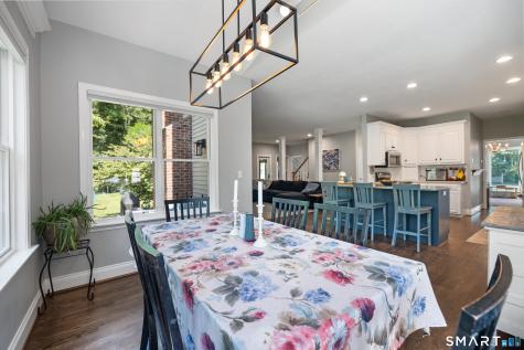 216 Great Pond Road Simsbury CT 06070