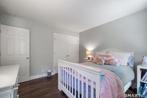 216 Great Pond Road Simsbury CT 06070