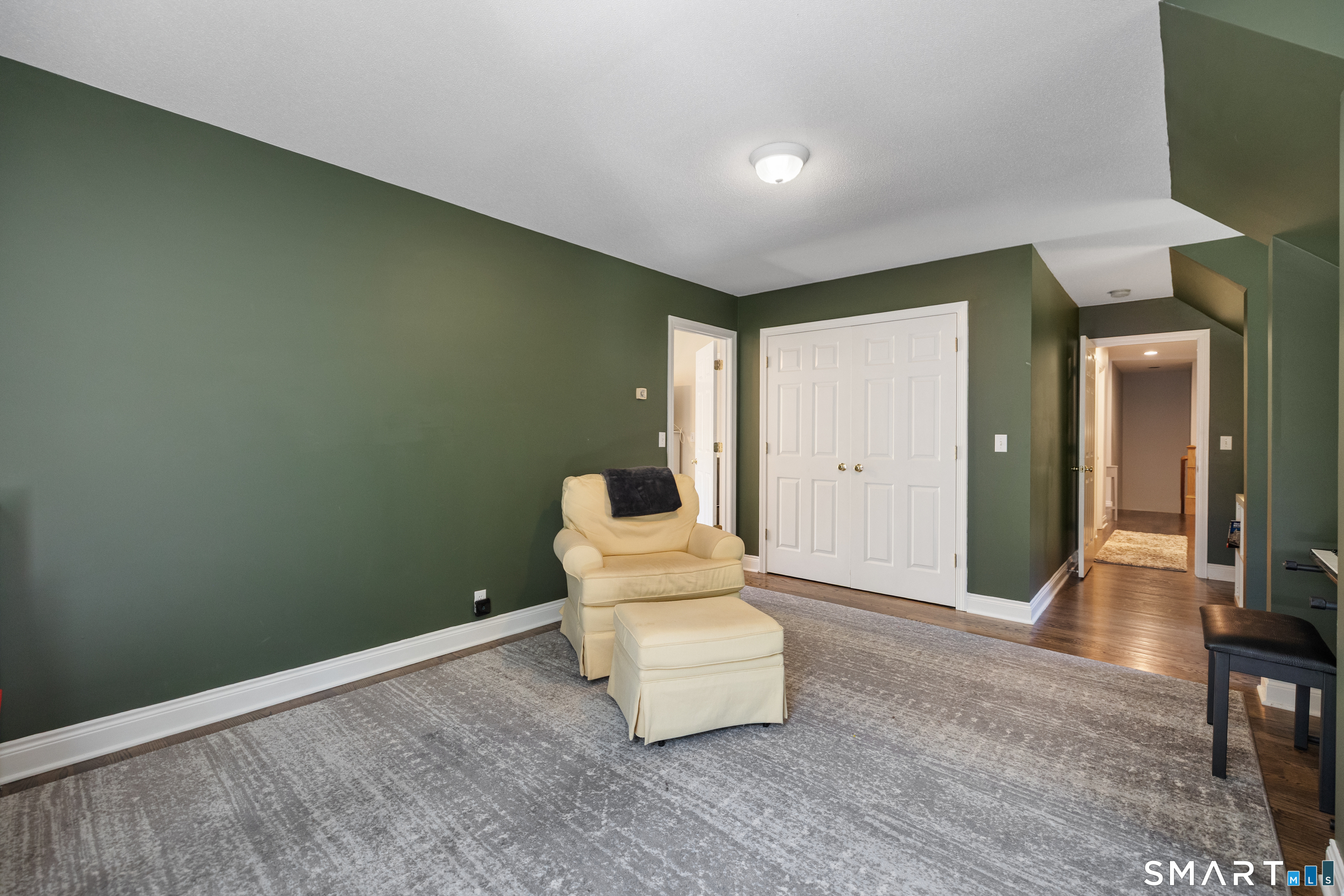 216 Great Pond Road Simsbury CT 06070