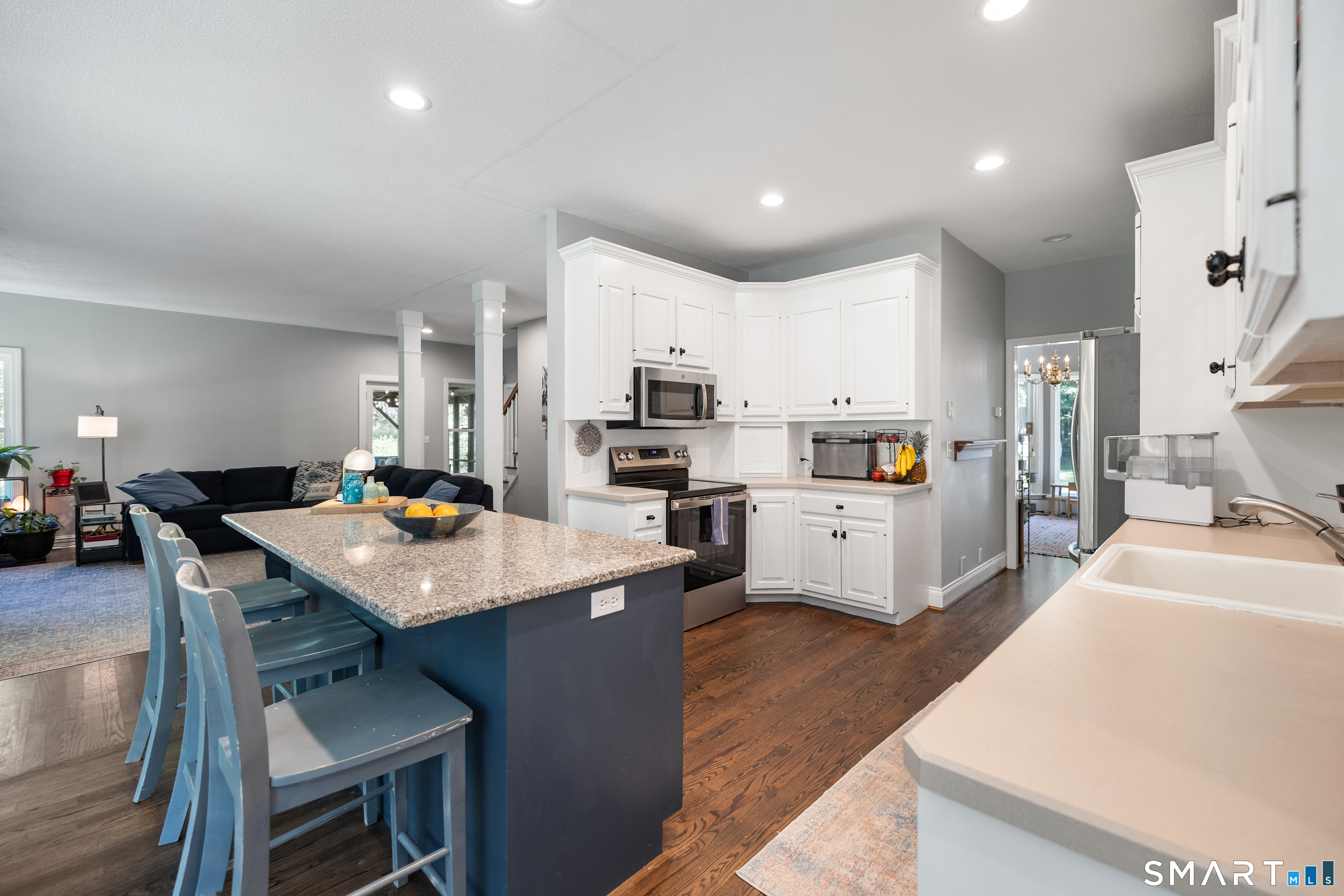 216 Great Pond Road Simsbury CT 06070
