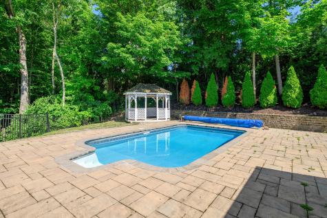 5 Park Lane Brookfield CT 06804