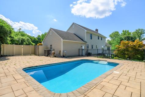 5 Park Lane Brookfield CT 06804