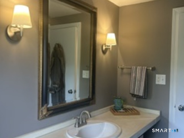 189 South Main Street East Granby CT 06026
