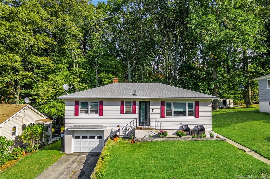 51 Peach Orchard Road Waterbury CT 06706