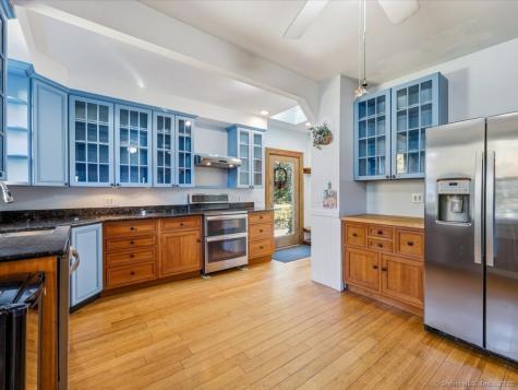 2 Crescent Street Deep River CT 06417