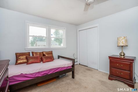 104 Hilldale Road West Hartford CT 06117