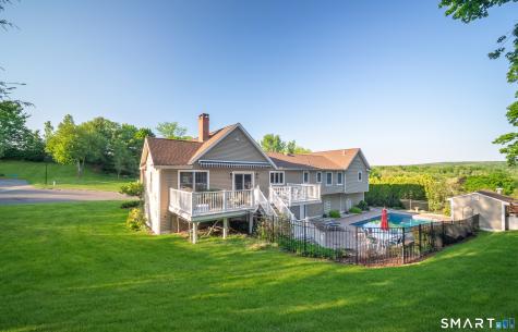 51 Snipes Terrace Middletown CT 06457