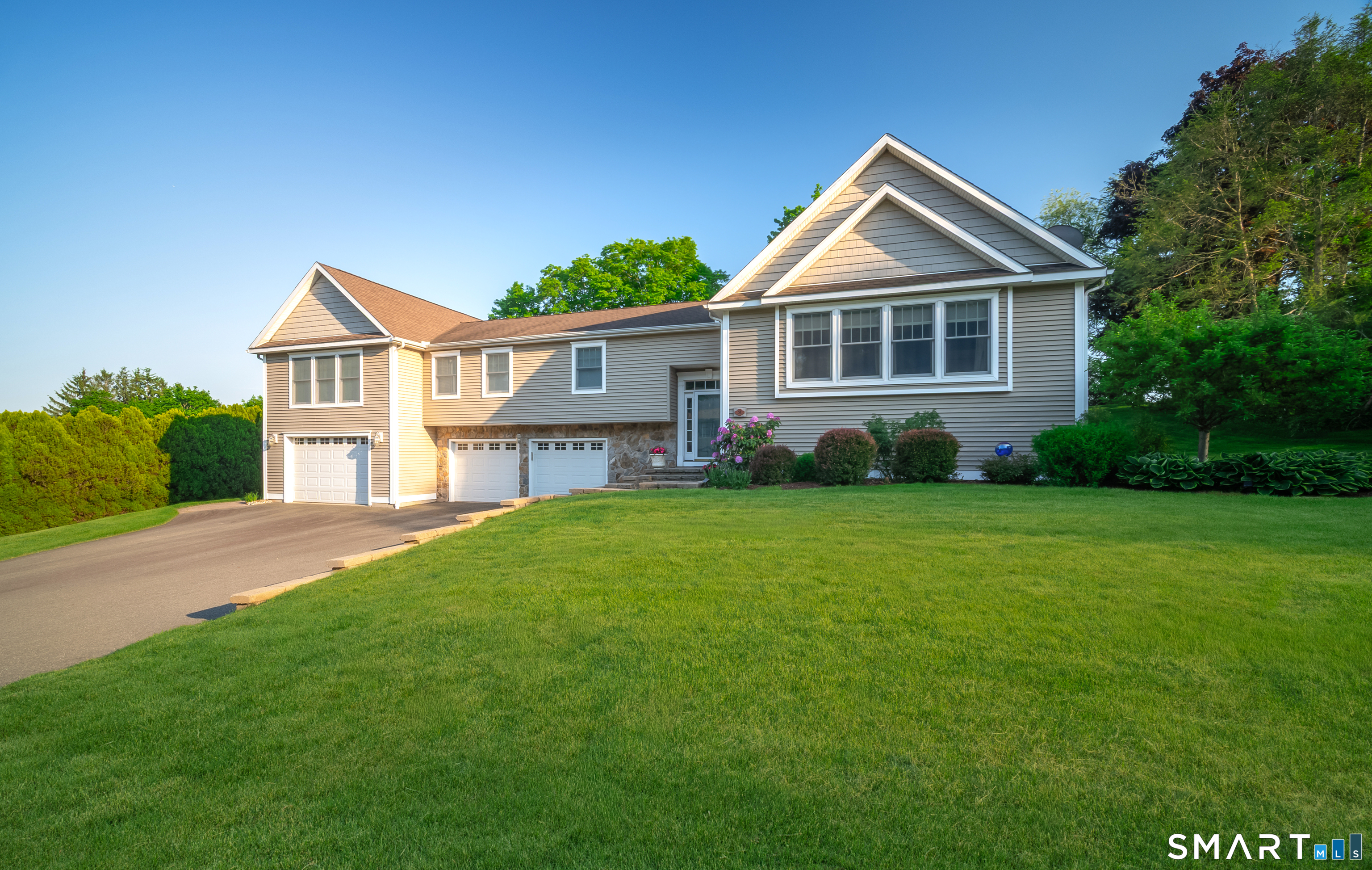 51 Snipes Terrace Middletown CT 06457