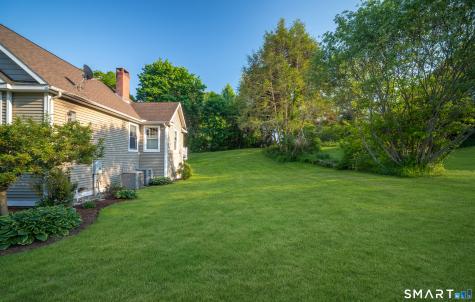 51 Snipes Terrace Middletown CT 06457