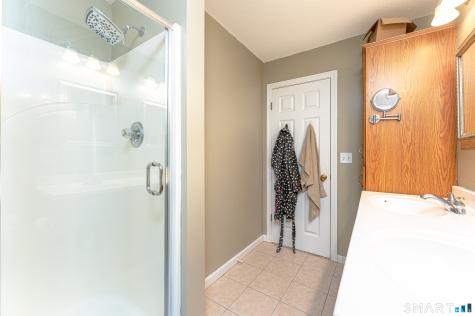 110 Oakwood Circle Bristol CT 06010