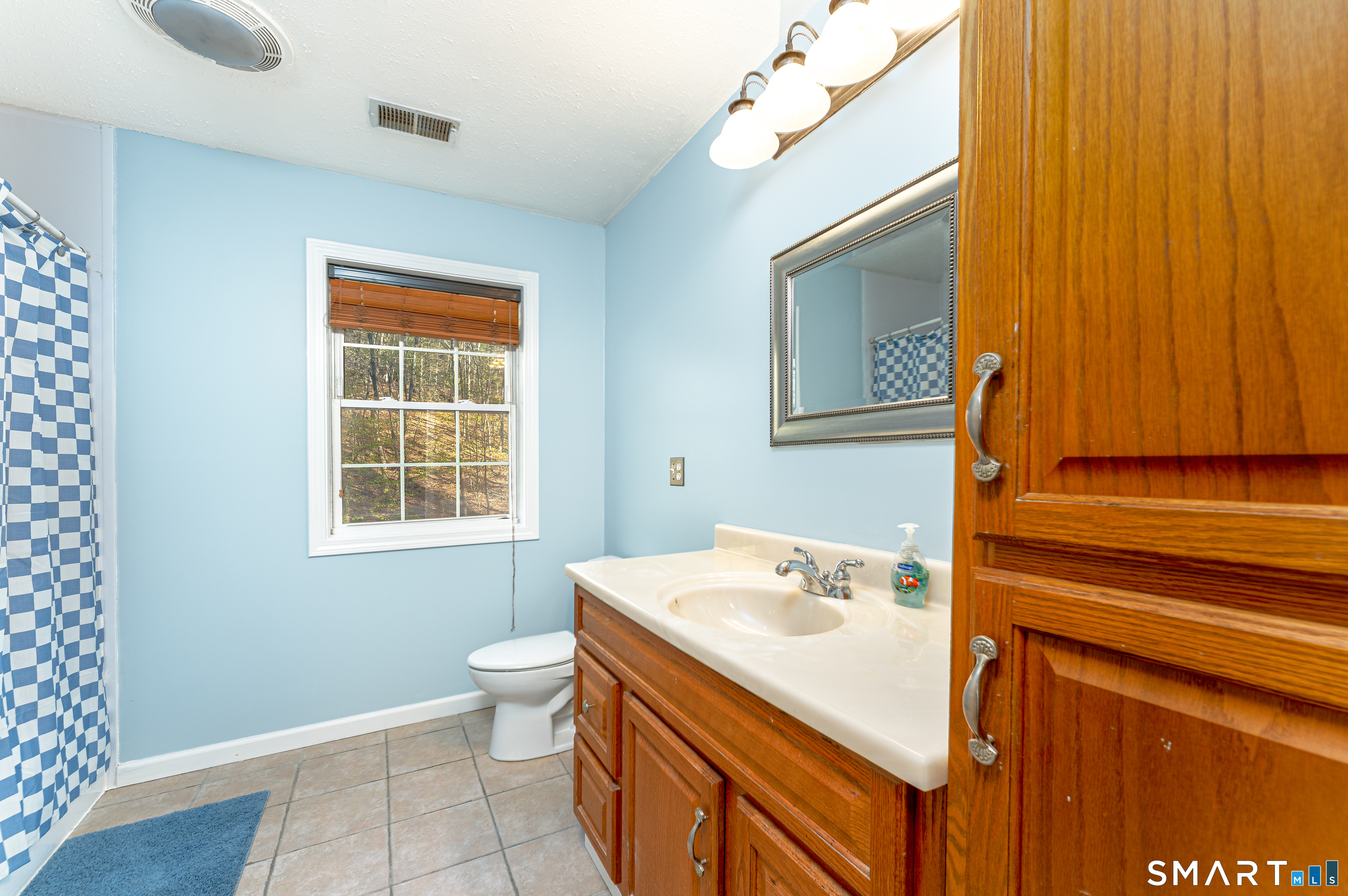 110 Oakwood Circle Bristol CT 06010