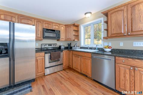 110 Oakwood Circle Bristol CT 06010