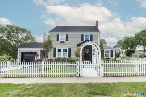 1 Oak Terrace Stratford CT 06614