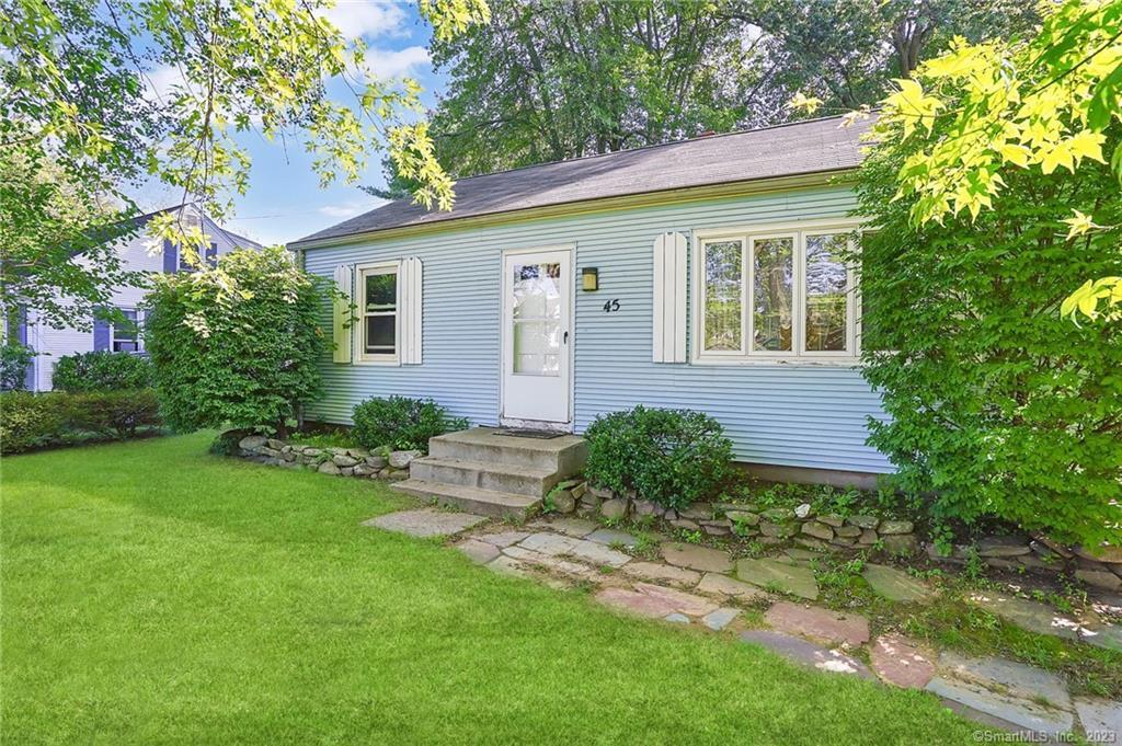 45 Old King Street Enfield CT 06082