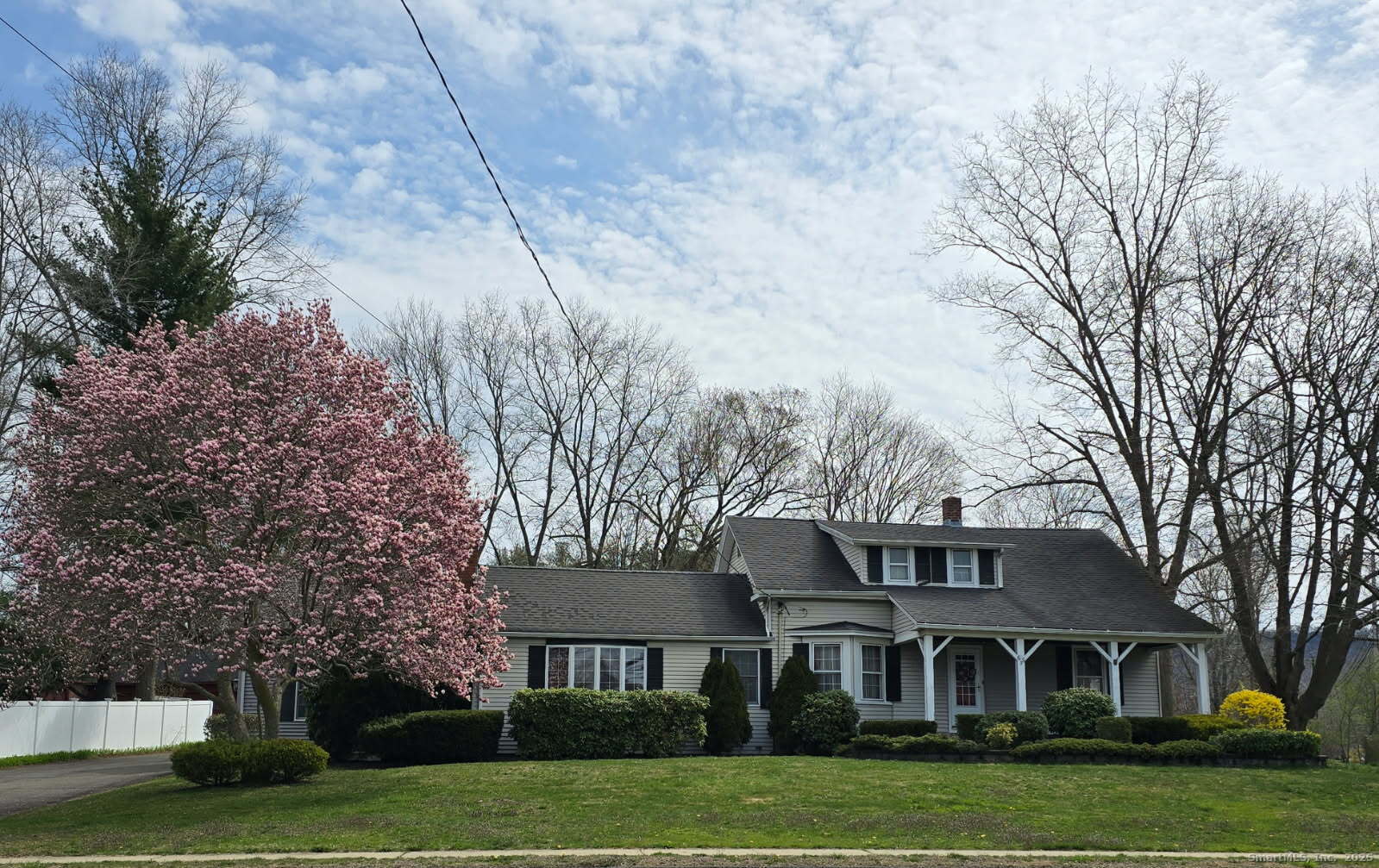 689 Bee Street Meriden CT 06450