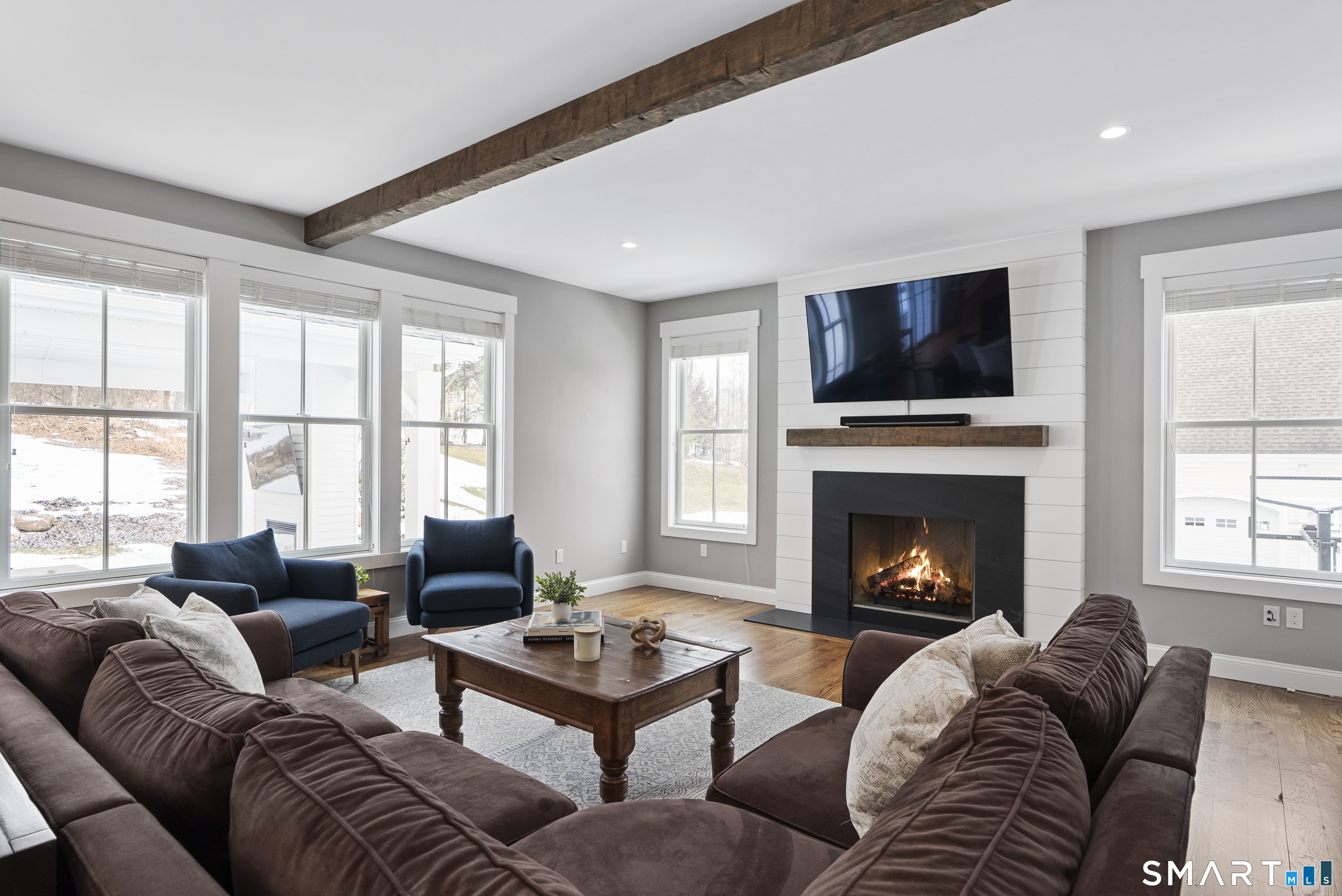 8 Gateshead Way Farmington CT 06085