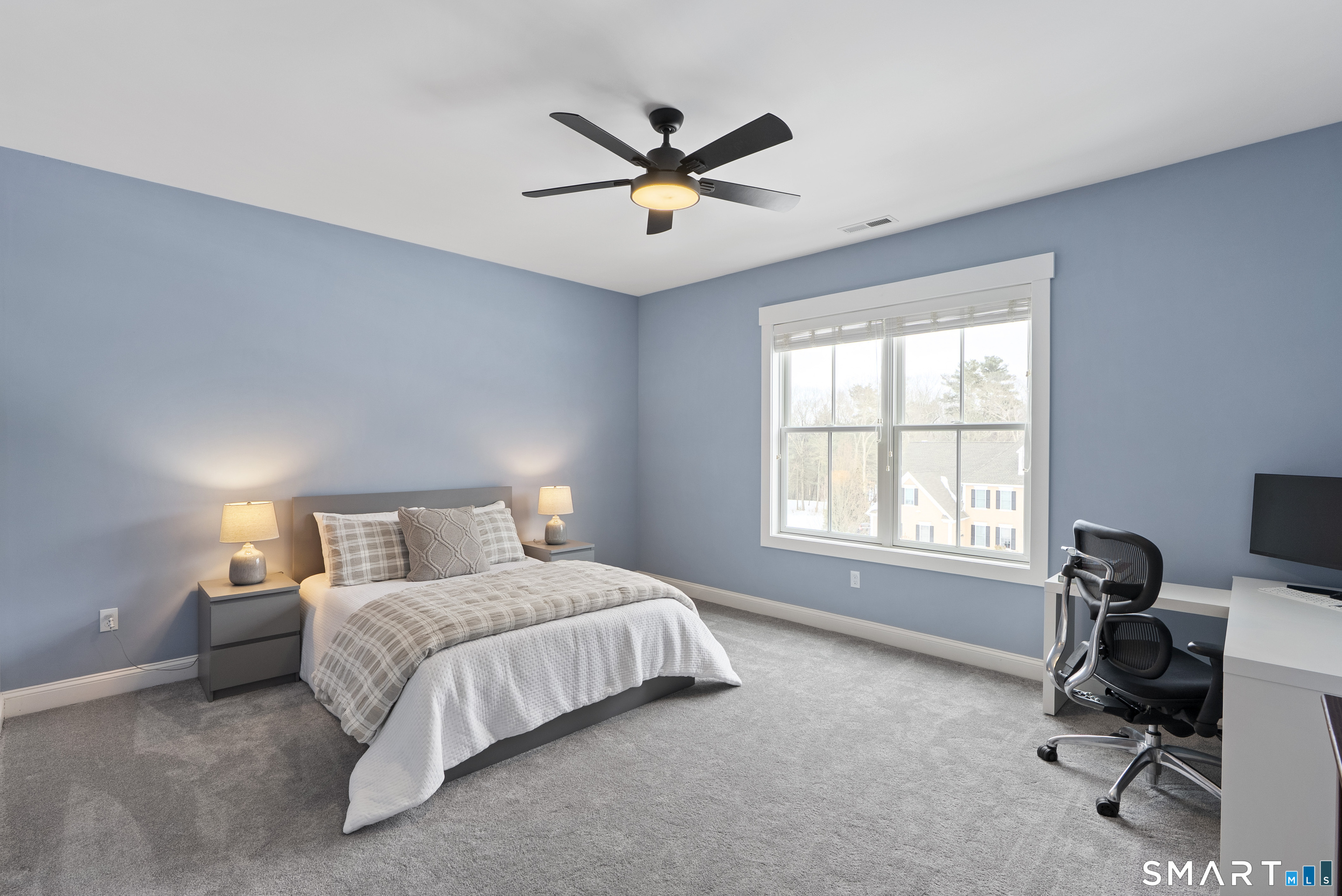8 Gateshead Way Farmington CT 06085