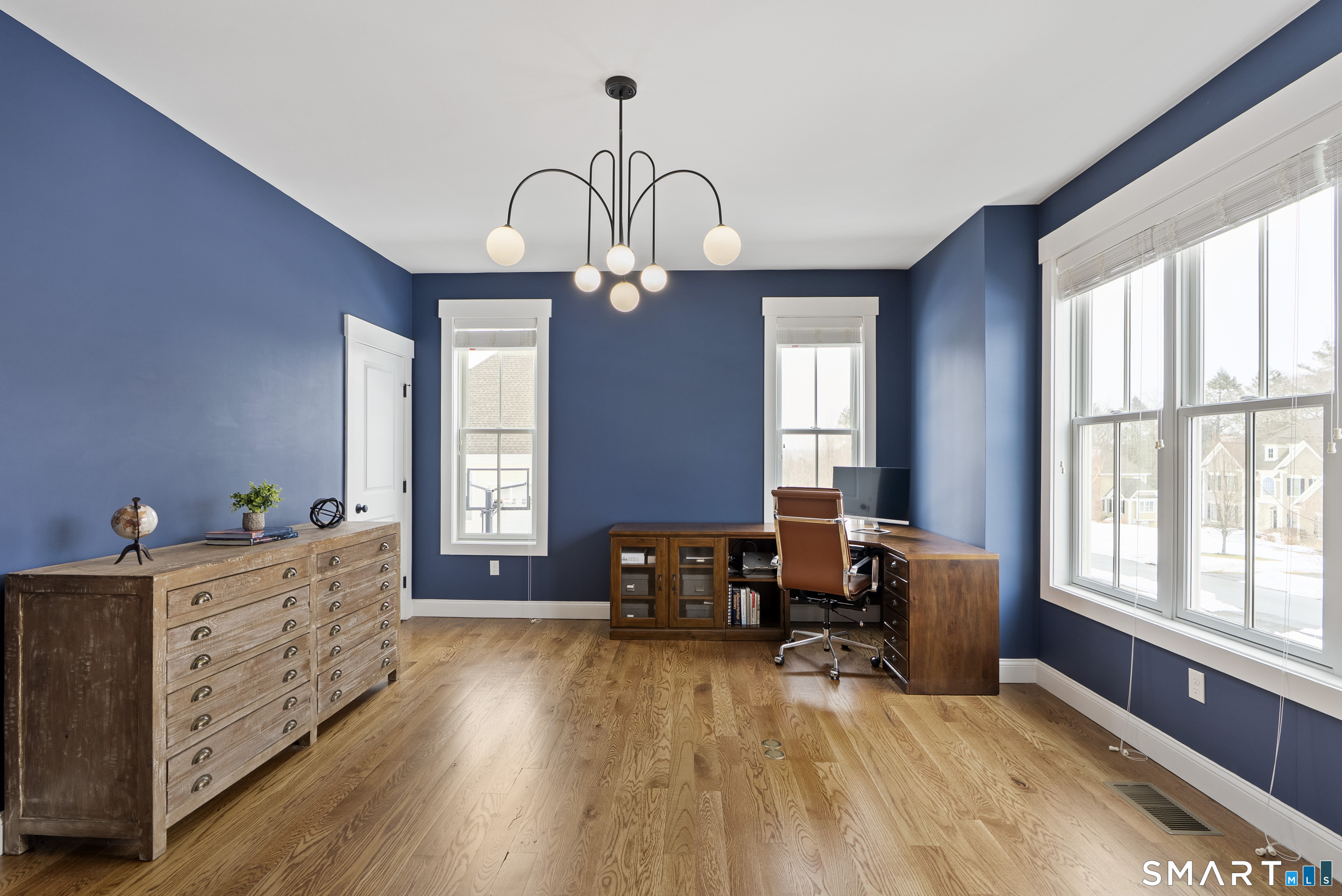 8 Gateshead Way Farmington CT 06085