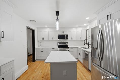30 Jeffrey Lane Newington CT 06111