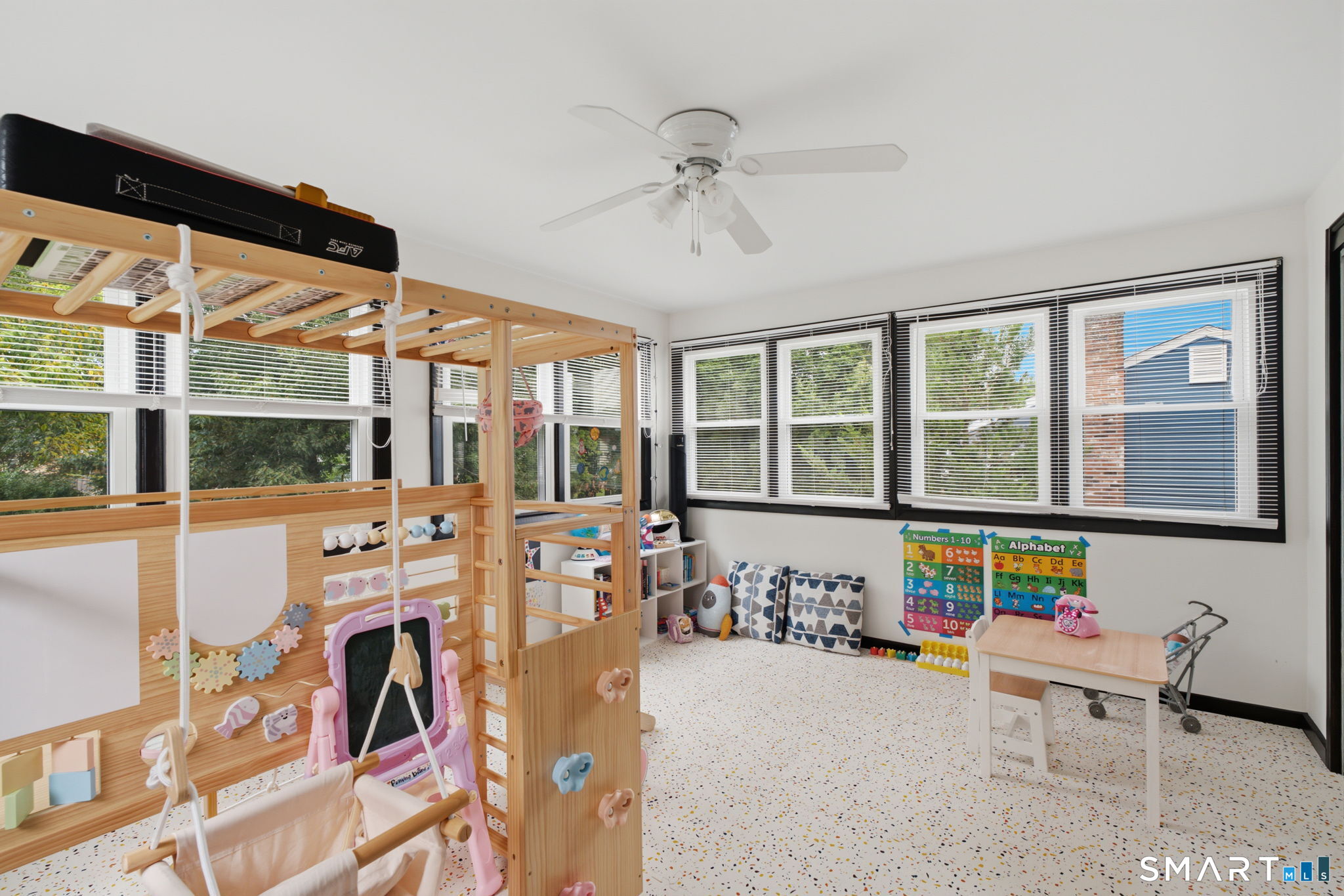 30 Jeffrey Lane Newington CT 06111