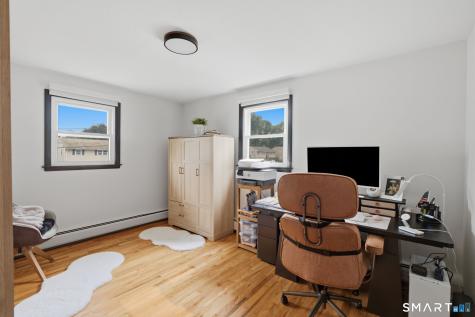 30 Jeffrey Lane Newington CT 06111