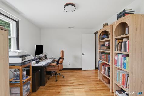 30 Jeffrey Lane Newington CT 06111