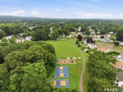 30 Jeffrey Lane Newington CT 06111