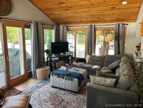 261 Reservoir Avenue Meriden CT 06451