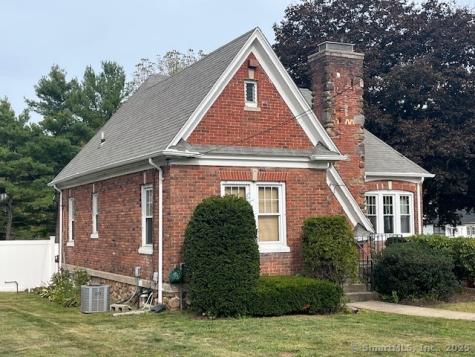 261 Reservoir Avenue Meriden CT 06451