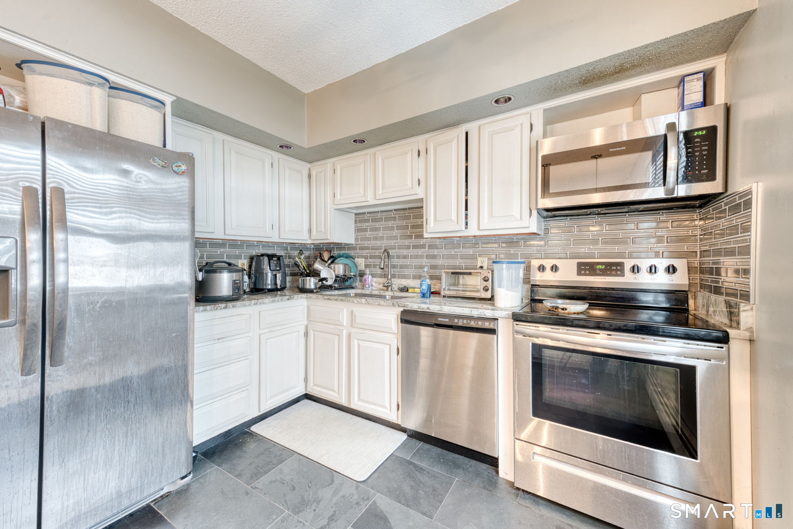 316 Shore Drive Coventry CT 06238