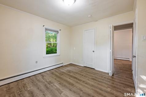 108 Bedford Avenue East Hartford CT 06118