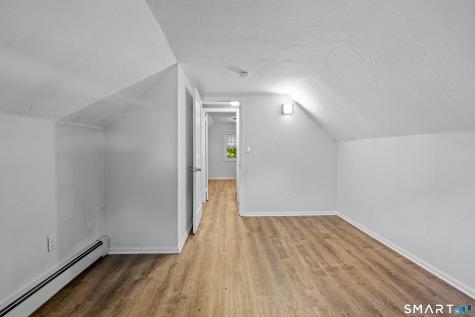 108 Bedford Avenue East Hartford CT 06118