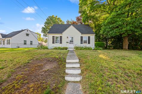 108 Bedford Avenue East Hartford CT 06118