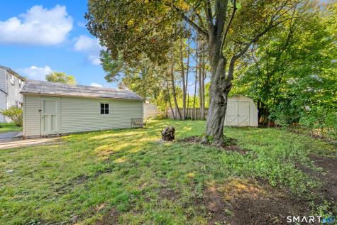 108 Bedford Avenue East Hartford CT 06118