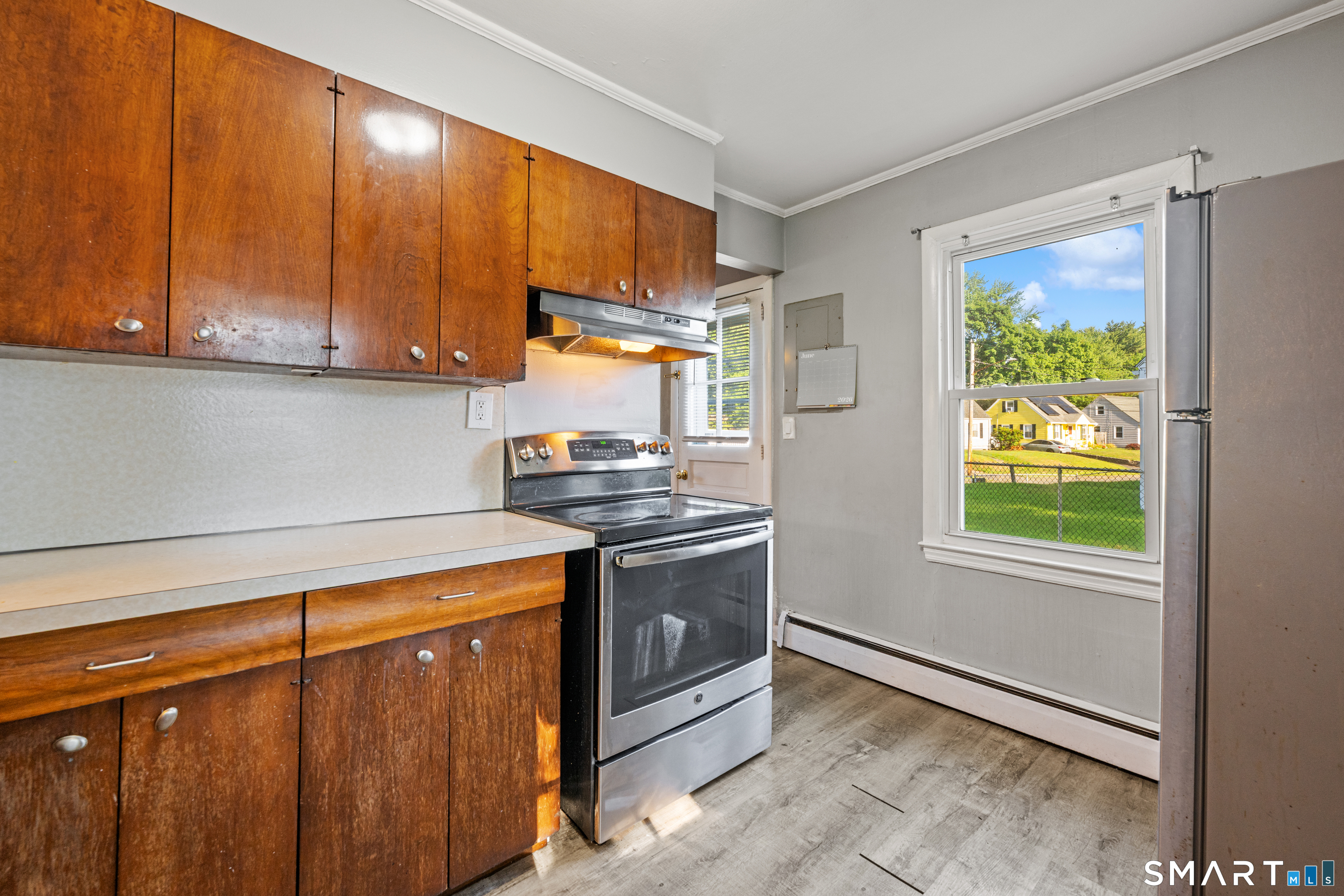 108 Bedford Avenue East Hartford CT 06118