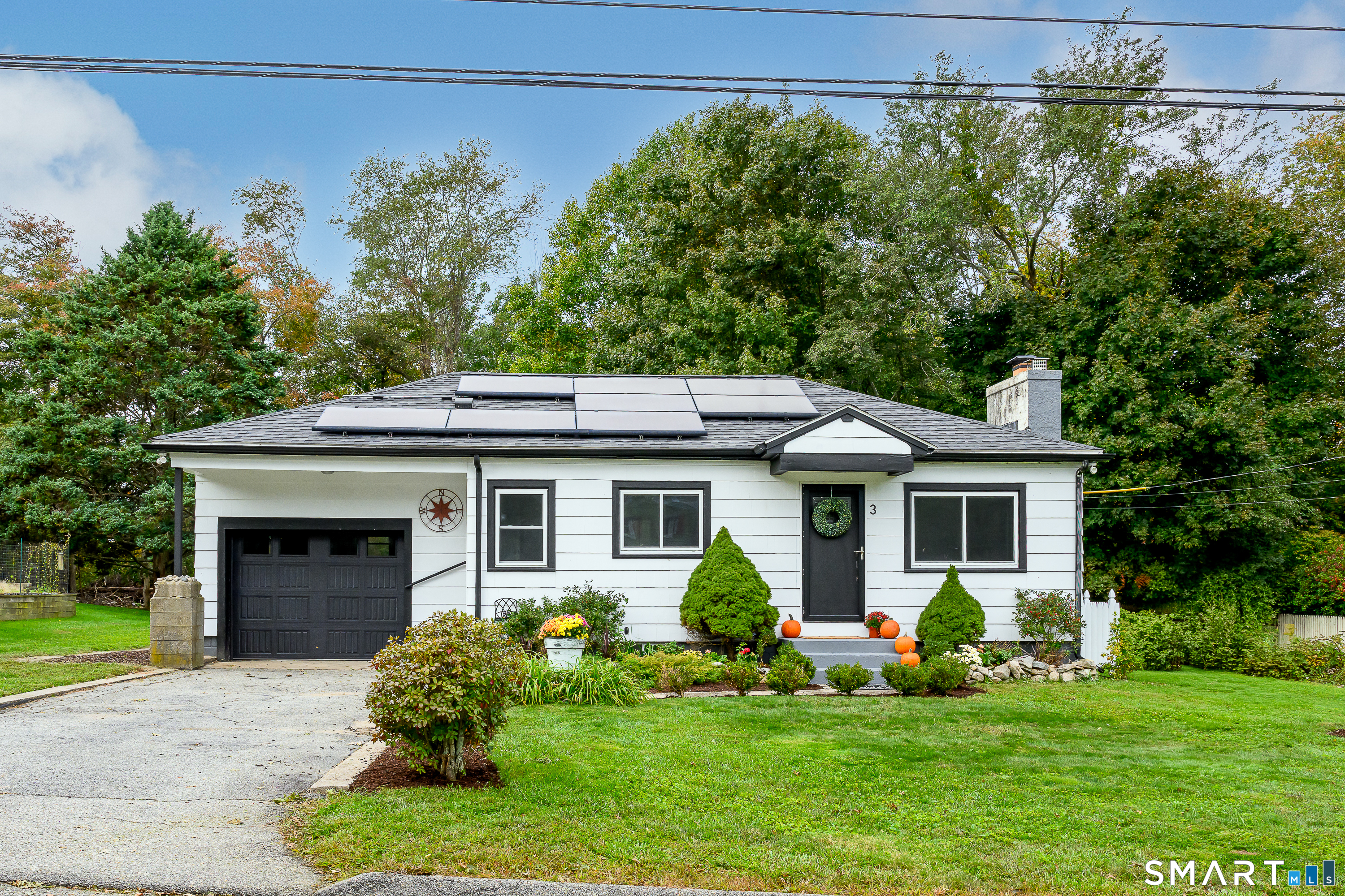 3 Pepperidge Drive Waterford CT 06375