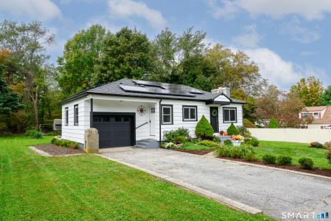 3 Pepperidge Drive Waterford CT 06375