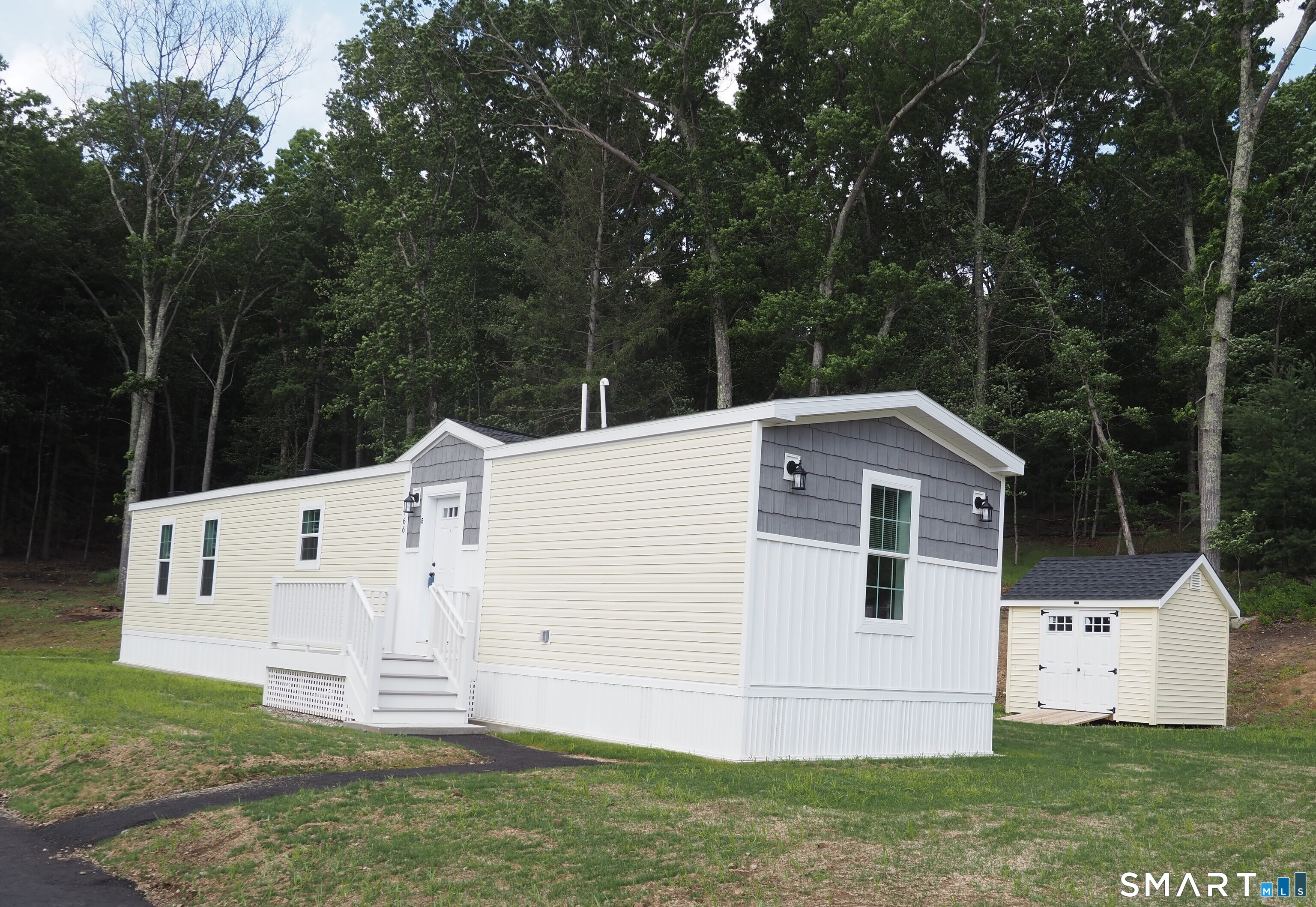 166 Boston Turnpike Bolton CT 06043