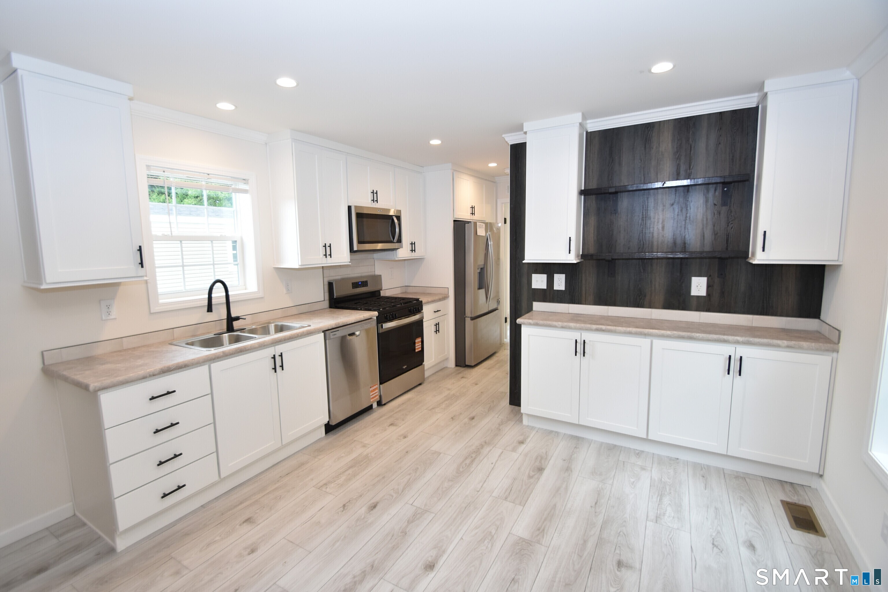 166 Boston Turnpike Bolton CT 06043