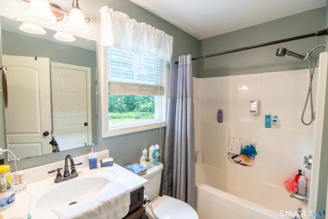 84 Juniper Way Brooklyn CT 06234