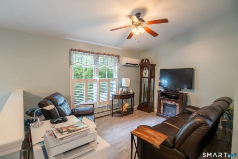 84 Juniper Way Brooklyn CT 06234