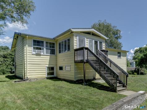 26 Caribou Drive Norwich CT 06360